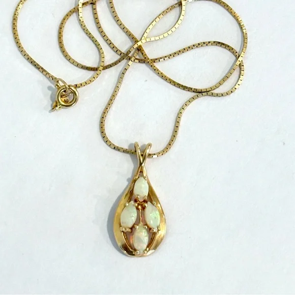 14k Plumb Yellow Gold Estate Multi Marquise Cut Fire Opal Pendant & Chain 18”